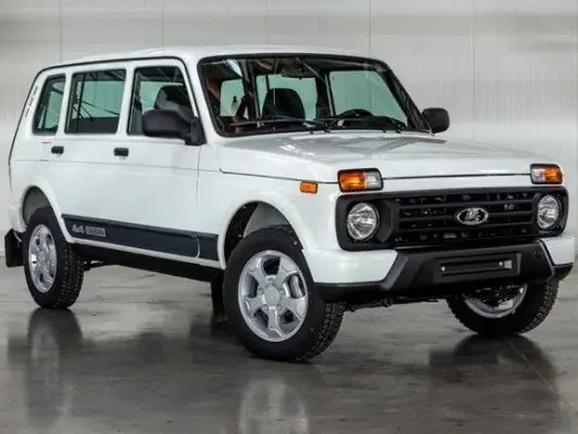 Фото LADA 4x4 Urban 2019-2021 (2021) — внешний вид, фото 6. Общий вид машины снаружи LADA 4x4 Urban 2019-2021 (2021) — внешний вид, фото 6