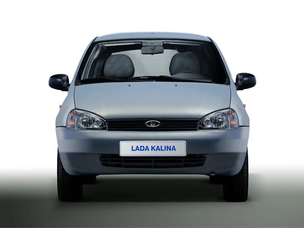LADA Kalina Sport 2007-2013: вид спереди. LADA Kalina Sport 2007-2013 — вид спереди