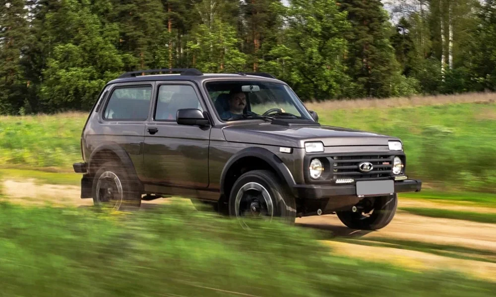 Фото LADA Niva Sport (2025) — вид спереди, фото 8. Оптика, решётка и бампер — первое впечатление о модели LADA Niva Sport (2025) — вид спереди, фото 8