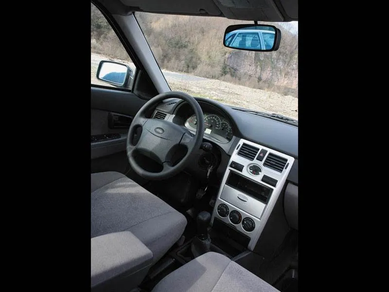 LADA Priora Хэтчбек 2007-2014: салон. LADA Priora Хэтчбек 2007-2014 — салон