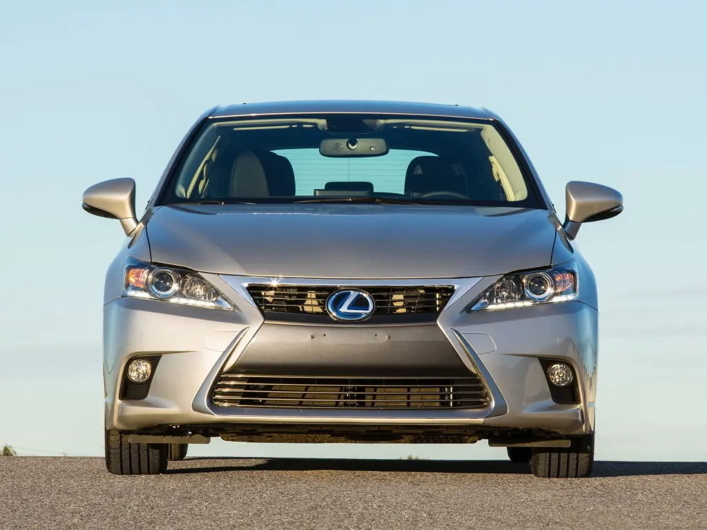 Lexus CT 200h 2011-2017