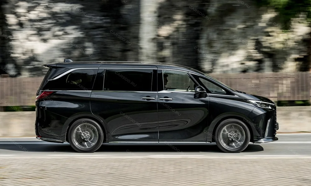 Фото Lexus LM 350 (2024) — вид сбоку, фото 6. Профиль кузова: колёсная база, свесы и линия остекления Lexus LM 350 (2024) — вид сбоку, фото 6