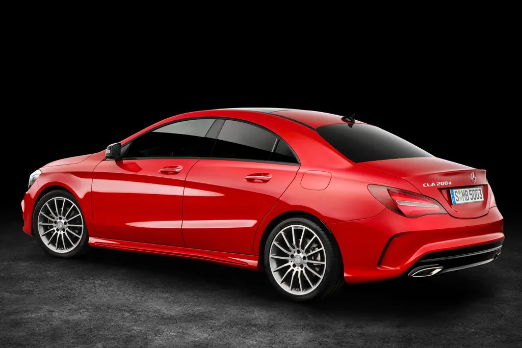 Mercedes-Benz CLA 2016-2023 — вид сзади