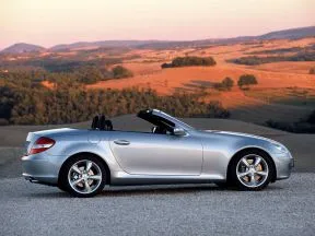 Mercedes-Benz SLK 2004-2011 — вид сбоку