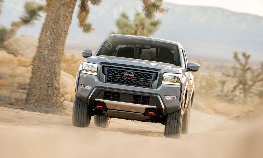 Фото Nissan Frontier (2024) — вид спереди, фото 4. Оптика, решётка и бампер — первое впечатление о модели Nissan Frontier (2024) — вид спереди, фото 4