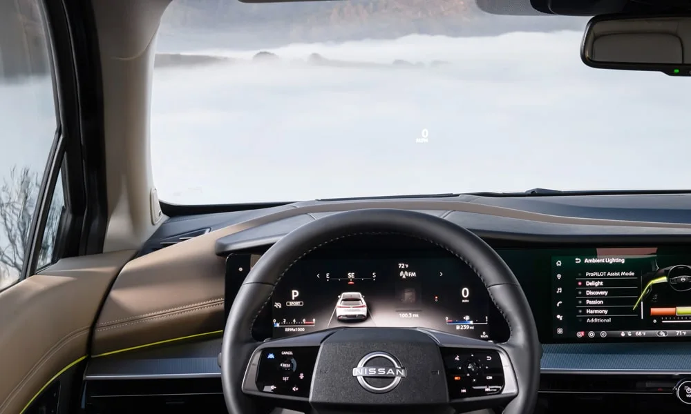 Фото Nissan Murano — приборная панель. Скорость, запас хода и подсказки ассистентов перед глазами Nissan Murano — приборная панель