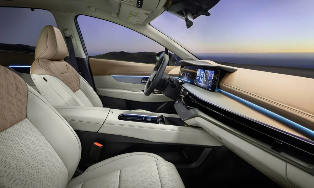 Фото Nissan Murano — интерьер. Общий план салона: архитектура панели, консоль и кресла Nissan Murano — интерьер