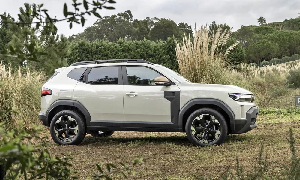Renault Duster (2024) — вид сбоку