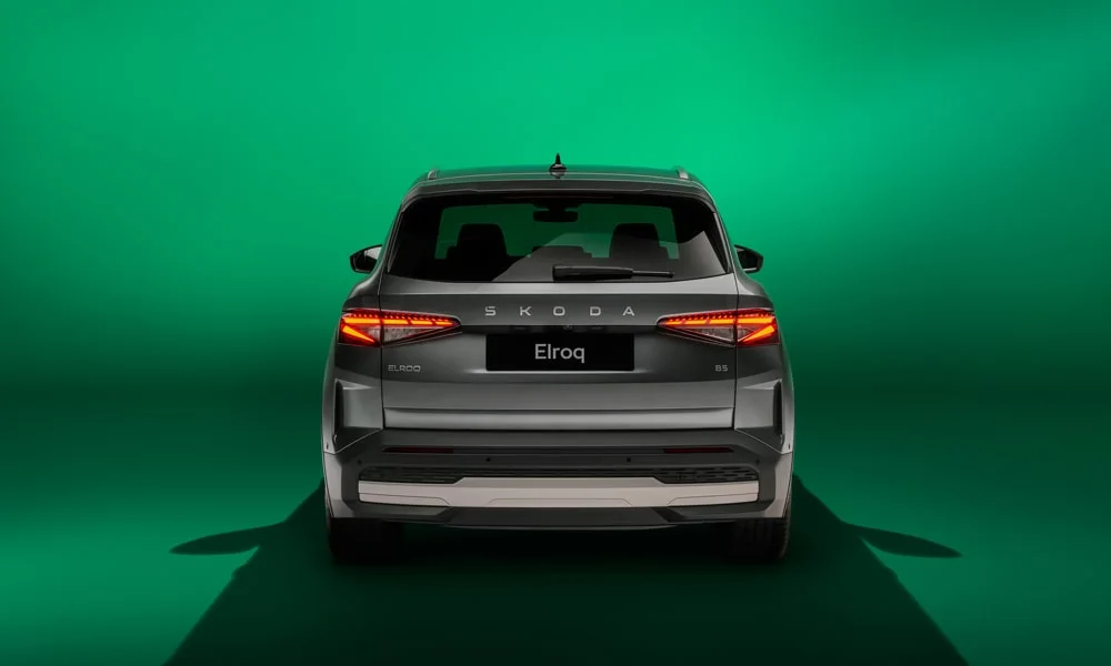 Skoda Elroq (2024) — вид сзади, фото 2