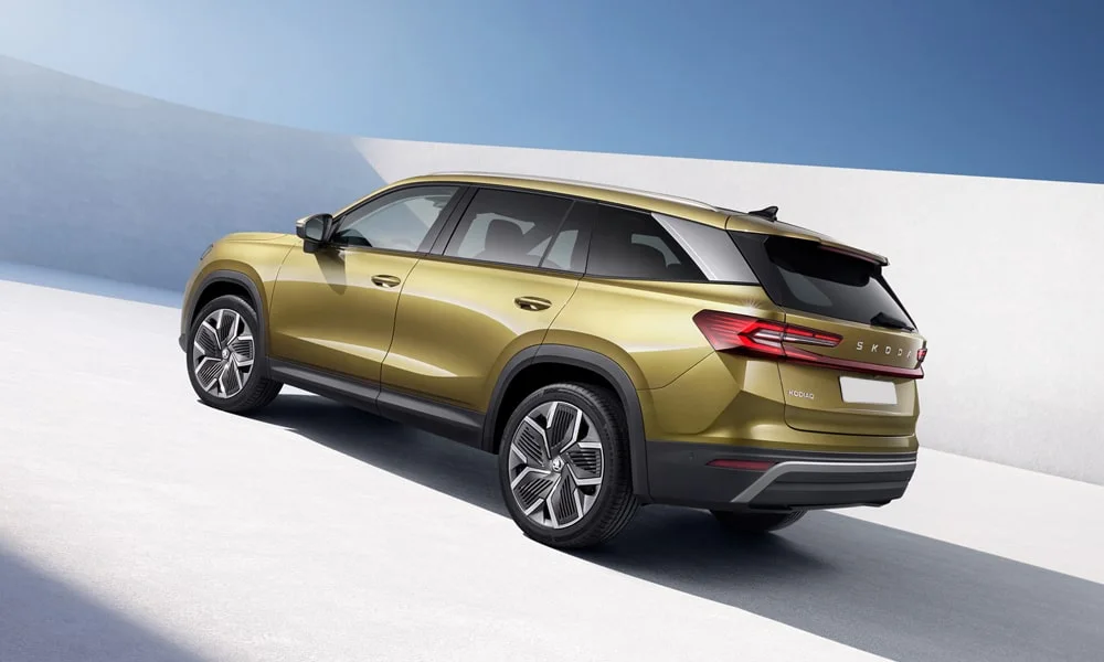 Skoda Kodiaq (2024) — вид сзади, фото 2