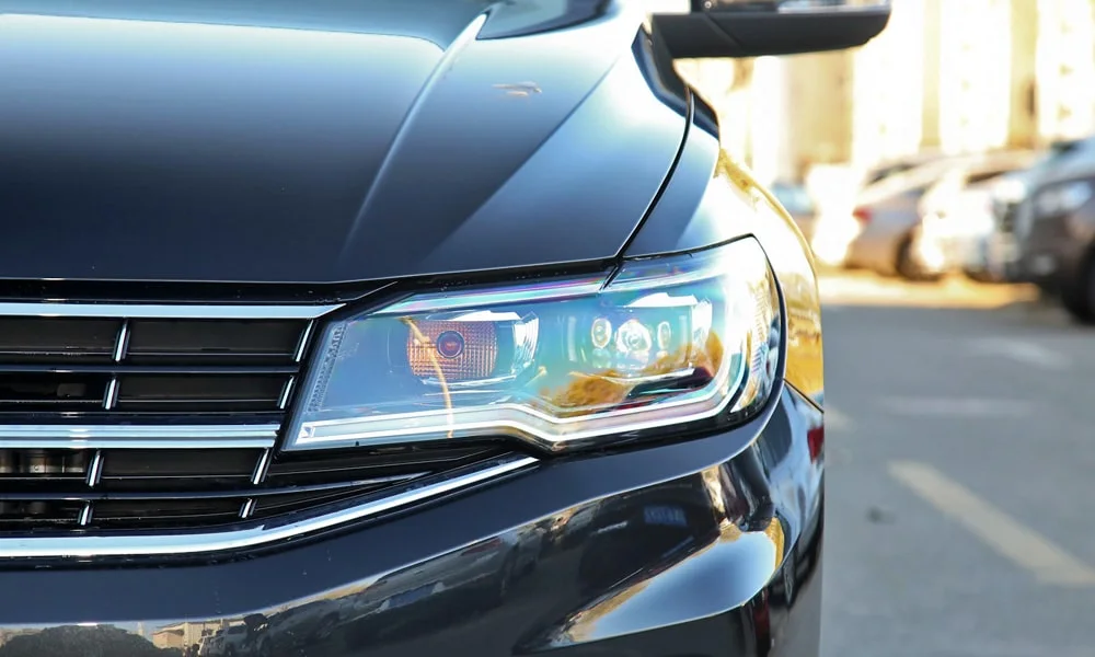 Фото Volkswagen Bora — вид спереди, фото 7. Оптика, решётка и бампер — первое впечатление о модели Volkswagen Bora — вид спереди, фото 7
