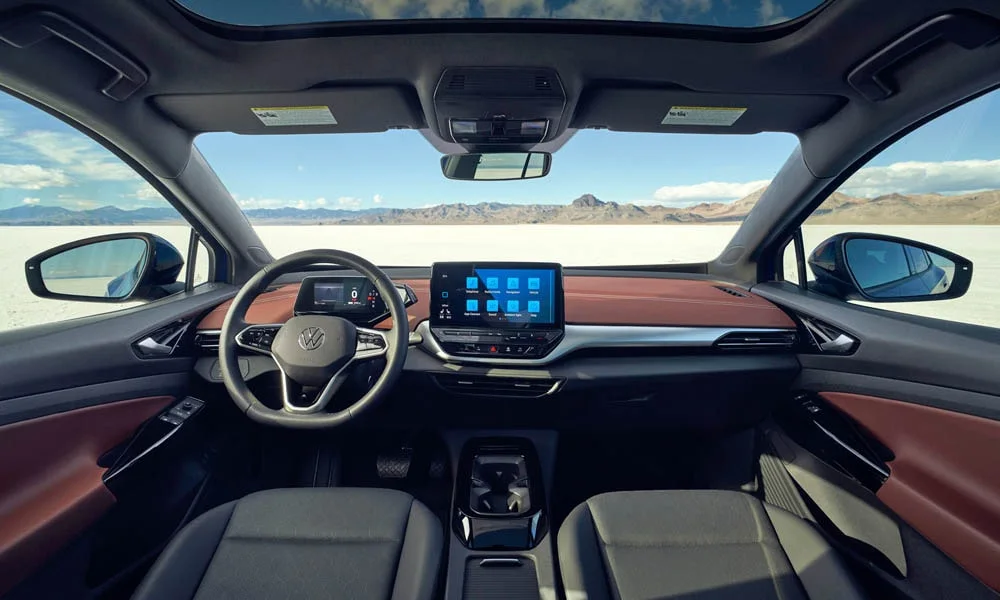 Фото Volkswagen ID 4 — передняя панель. Компоновка экранов, дефлекторов и консоли Volkswagen ID 4 — передняя панель