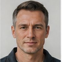 Олег Семёнов