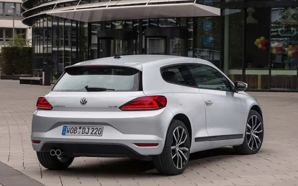 Volkswagen Scirocco 2008-2014 — вид сзади