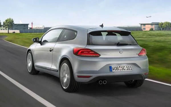 Volkswagen Scirocco 2008-2014: вид сзади. Volkswagen Scirocco 2008-2014 — вид сзади