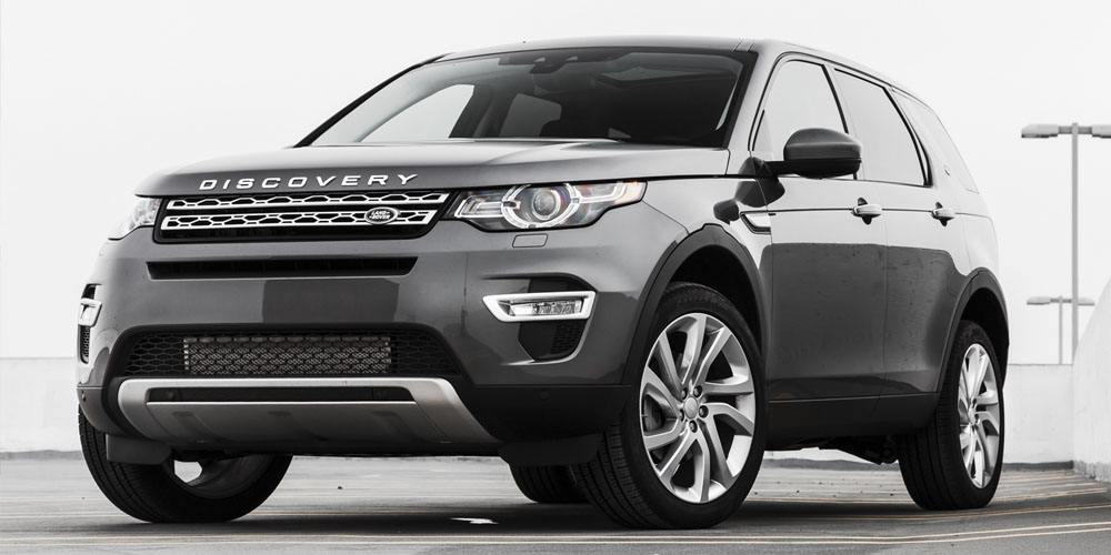Land Rover Discovery Sport: фото в новом кузове