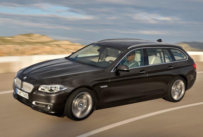 BMW 5 серии Туринг: фото в новом кузове