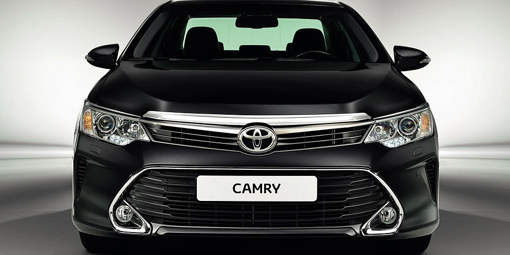Toyota Camry: фото в новом кузове